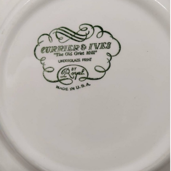 Currier And Ives, Old Gris Mill Dinner plates set of 4. - Picture 2 of 2